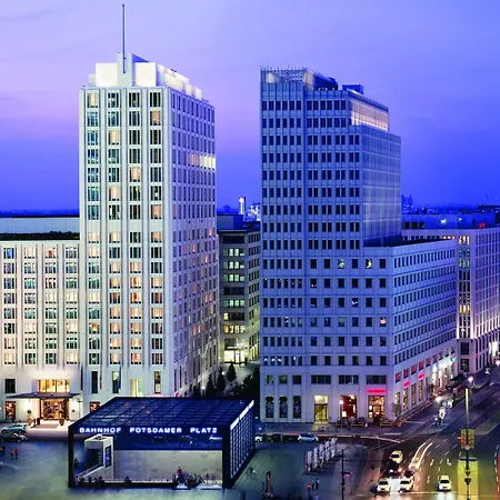 The Ritz-carlton, Hotel 5*