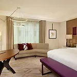 The Ritz-carlton, Hotel 5*