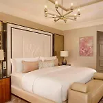 The Ritz-carlton, 5*