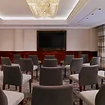 The Ritz-carlton,
