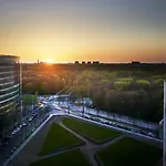 The Ritz-carlton, Ξενοδοχείο Βερολίνο