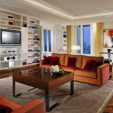 Hotel The Ritz-carlton,