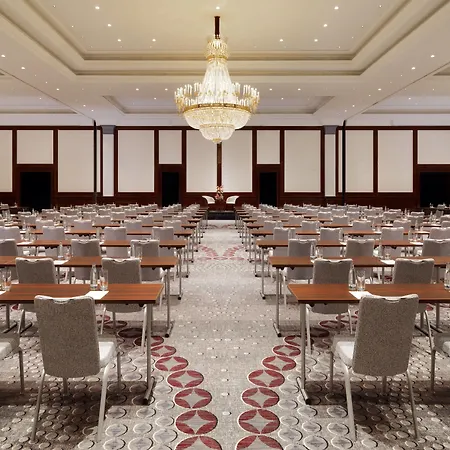 The Ritz-carlton, Hotel 5*