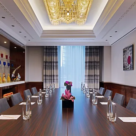 Hotel The Ritz-carlton,