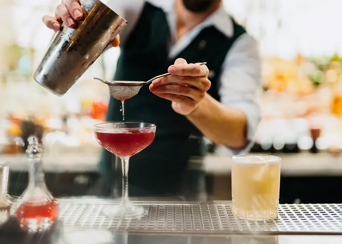 The Ritz-carlton, Otel