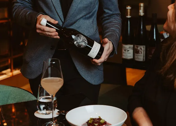 The Ritz-carlton, Hotell 5*