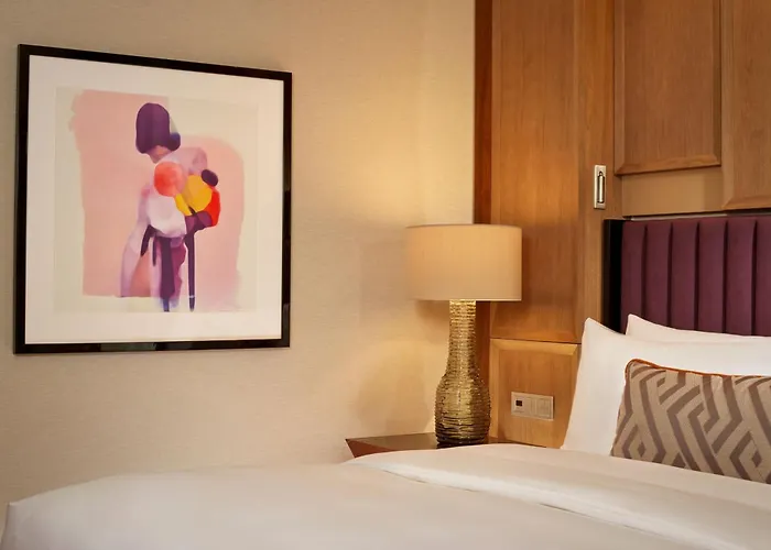 The Ritz-carlton, 5*