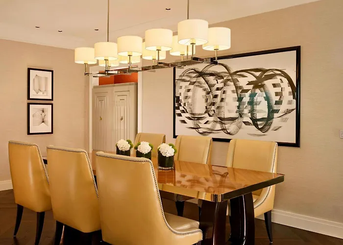 Otel The Ritz-carlton, 5*