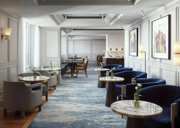 The Ritz-carlton, Hotell 5*