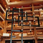 The Ritz-carlton, Hotel