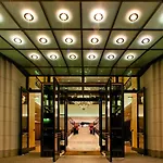 The Ritz-carlton, Hotel