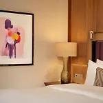 The Ritz-carlton, 5*