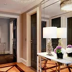 Hotel The Ritz-carlton,