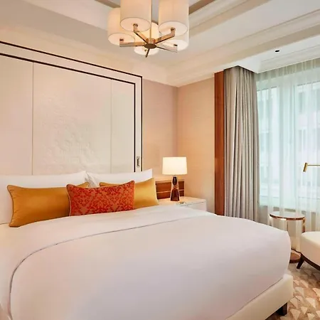 Hotel The Ritz-carlton, 5*